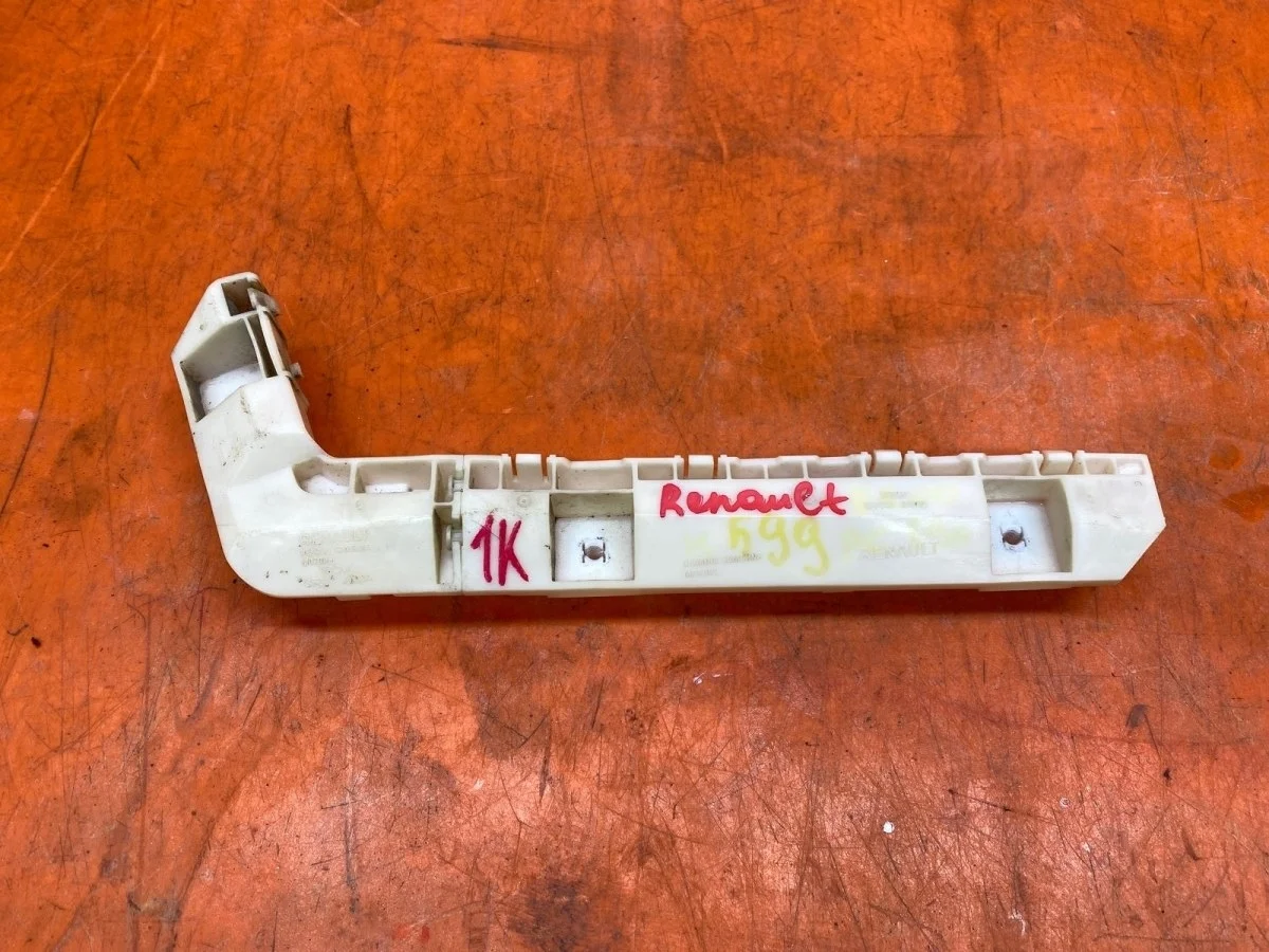 Кронштейн бампера Renault Koleos 2008-2016