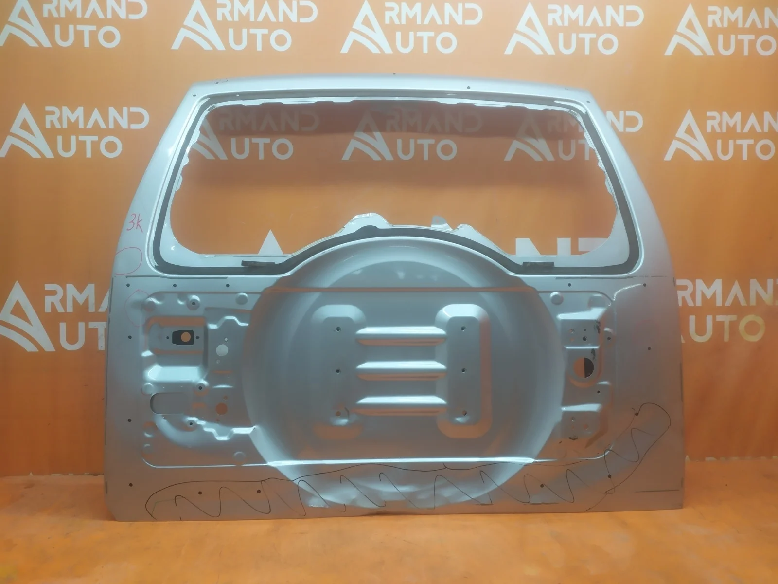 Дверь багажника Mitsubishi Pajero 2014-нв