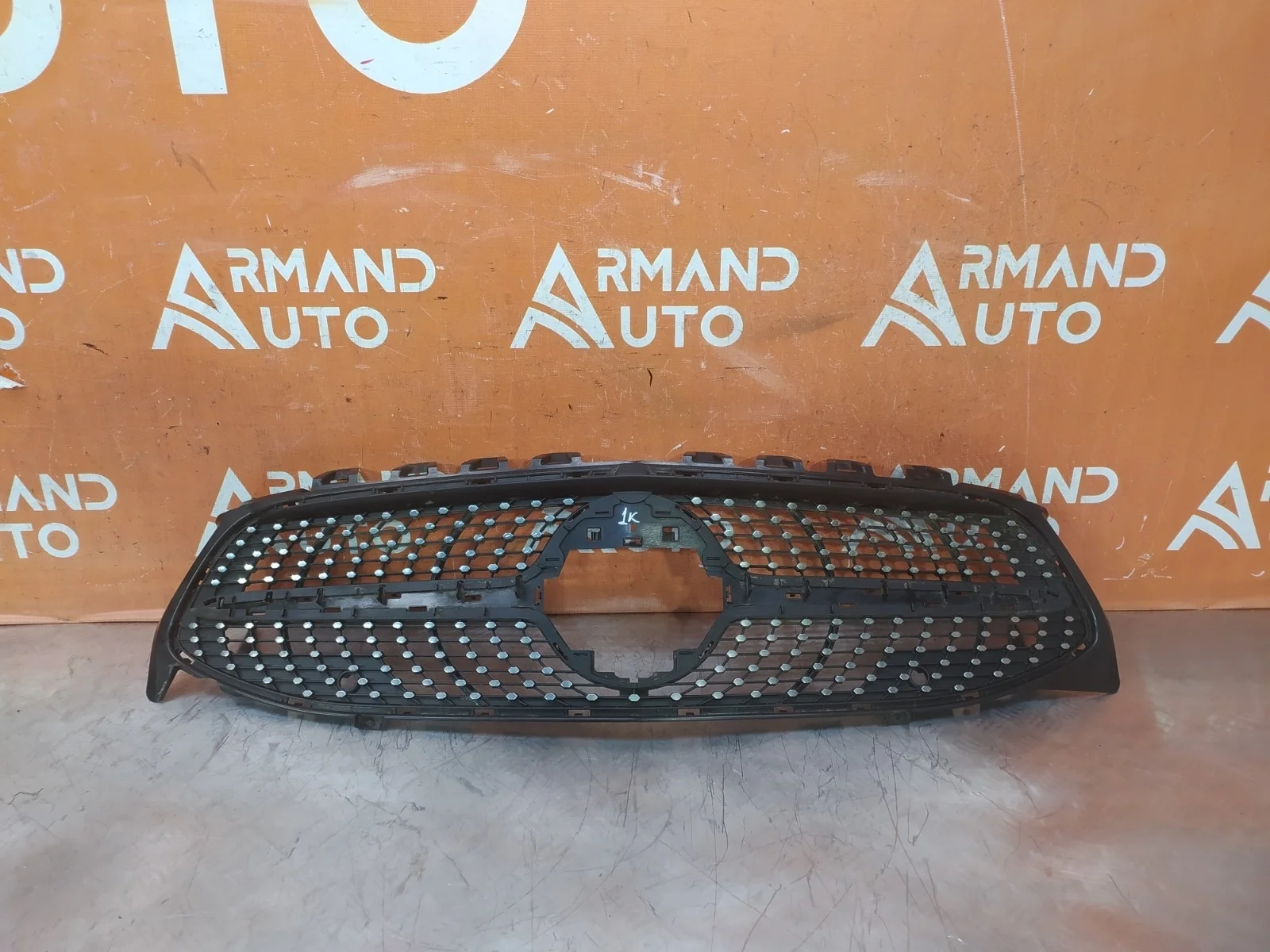 Решетка радиатора Mercedes CLA-Class 2019-нв C118