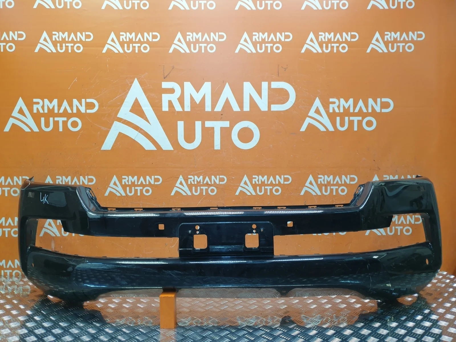 Бампер Toyota Land Cruiser 2015-2021 200