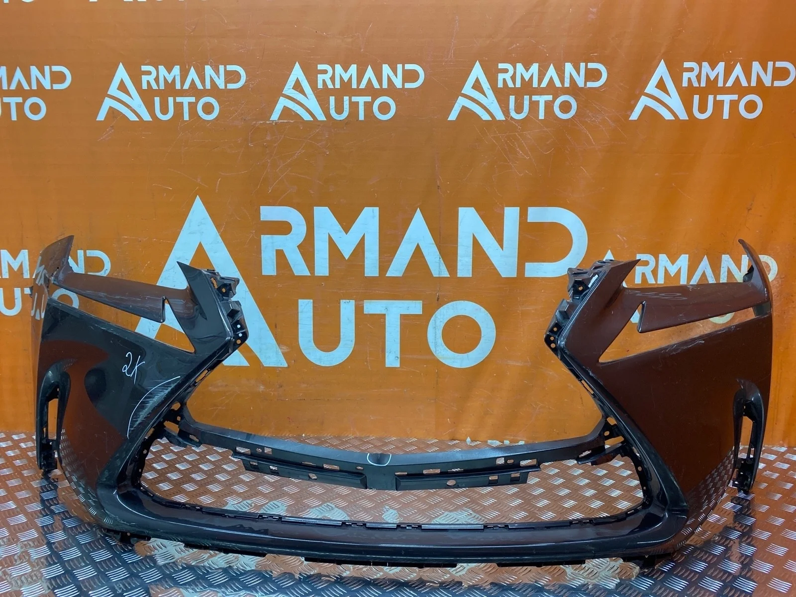 Бампер Lexus NX 2014-2017