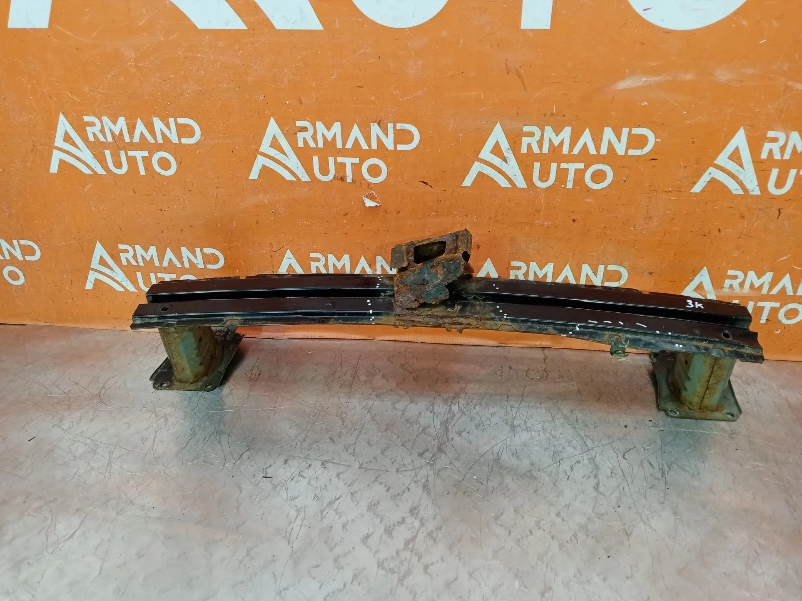 Усилитель бампера Mitsubishi Outlander 2012-нв 3