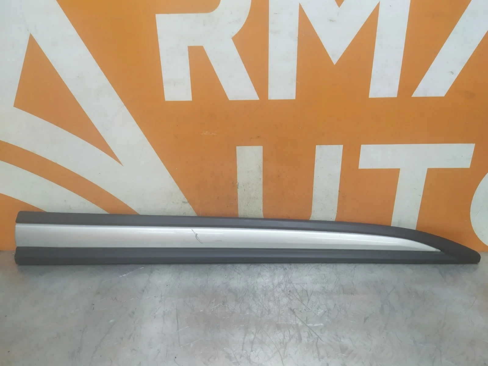 Молдинг двери Mitsubishi Outlander 2015-нв 3