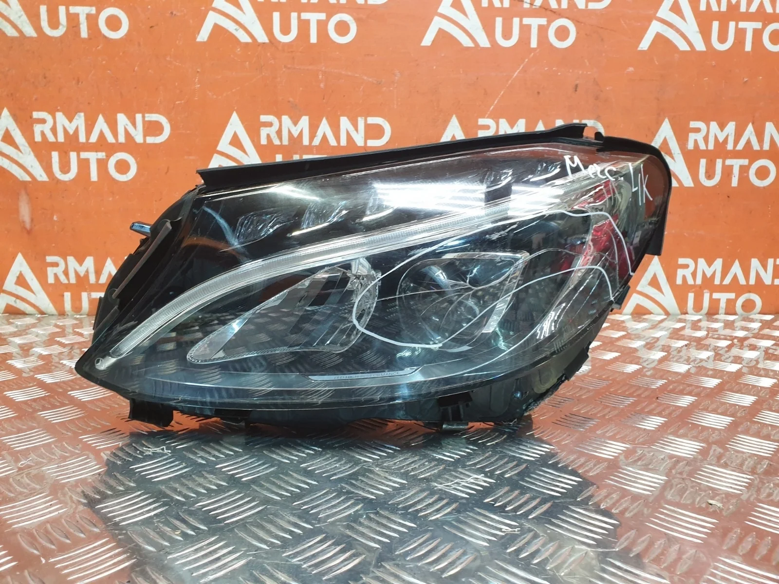 Фара Mercedes -Class 2014-2018 W205