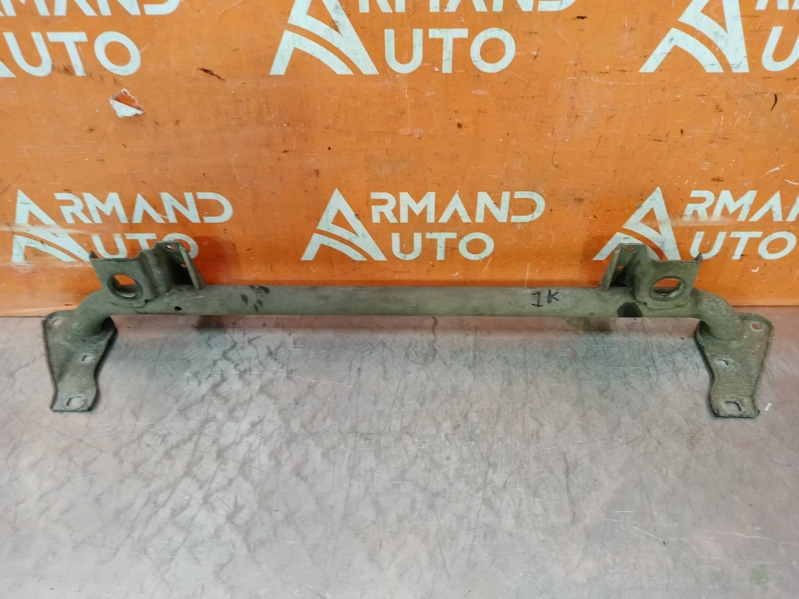 Усилитель бампера нижний Mercedes ML GLE-Class 2011-2018 W166