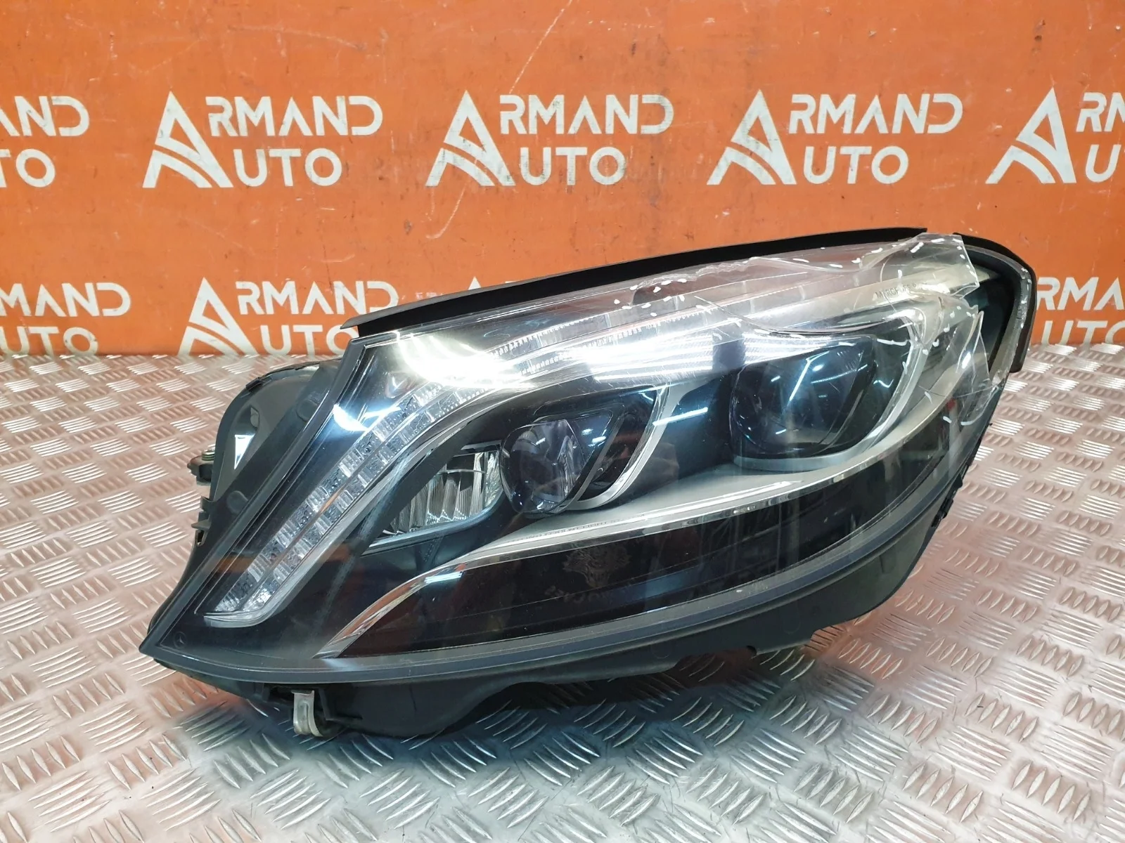 Фара Mercedes -Class 2013-2017 W222
