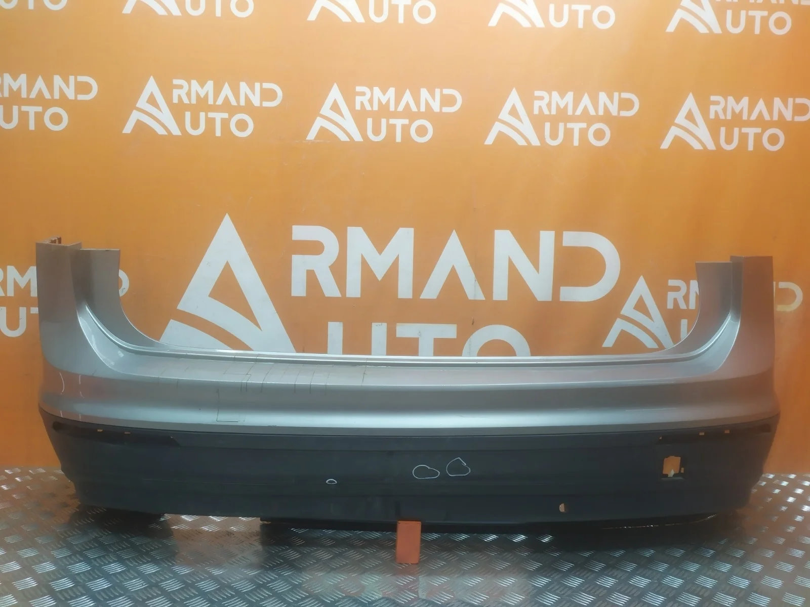 Бампер Volkswagen Tiguan 2016-2020