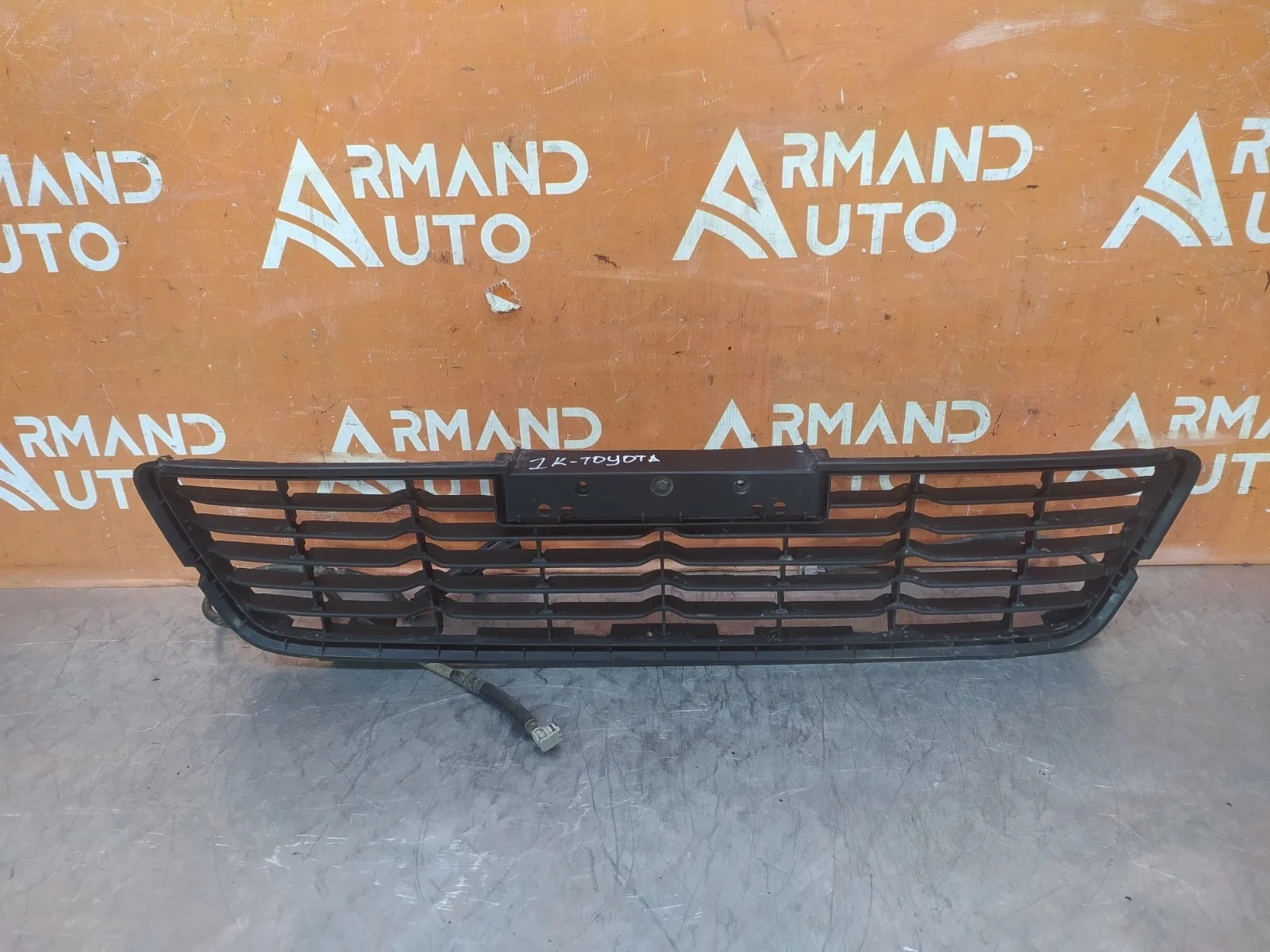 Решетка бампера Toyota Hilux 2015-нв 8