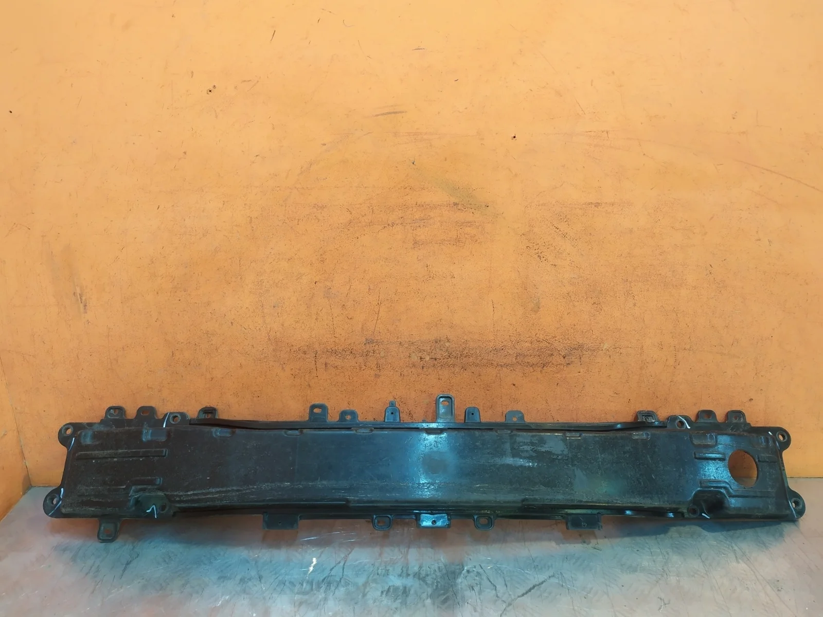 Усилитель бампера Hyundai Tucson 2015-2021 3