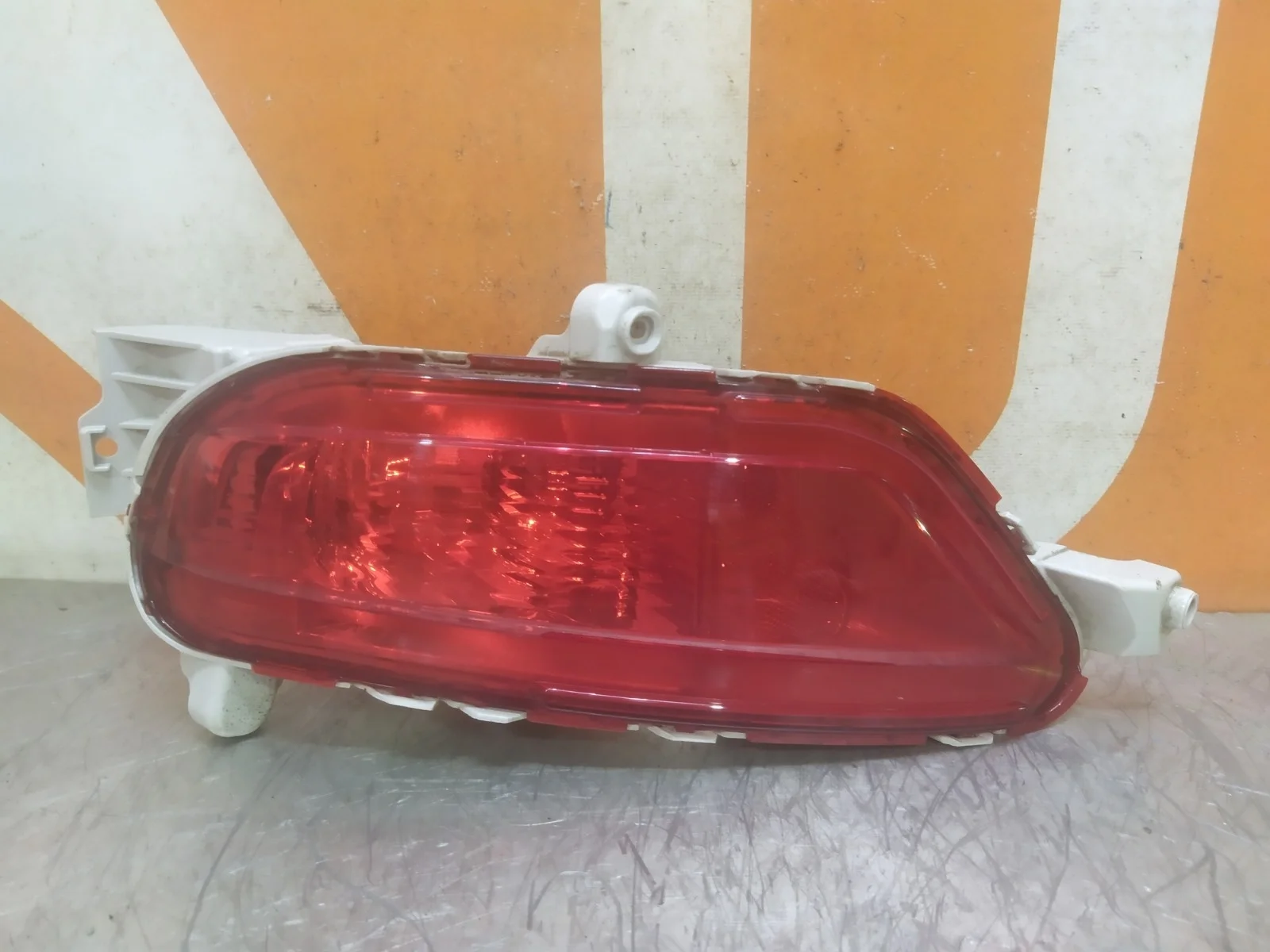 Фонарь противотуманный Mazda CX-5 2017-нв