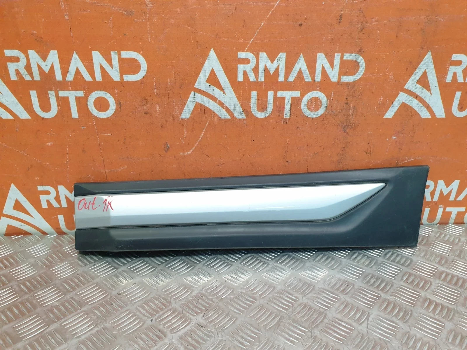 Молдинг двери Mitsubishi Outlander 2015-нв 3