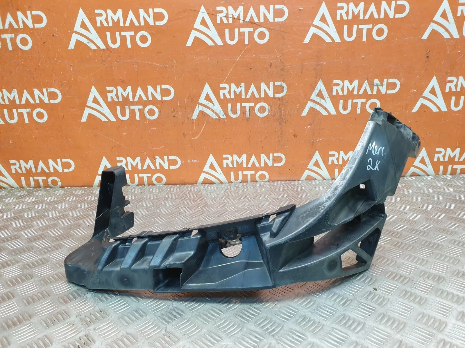 Кронштейн бампера Mercedes ML GLE-Class 2011-2015 W166