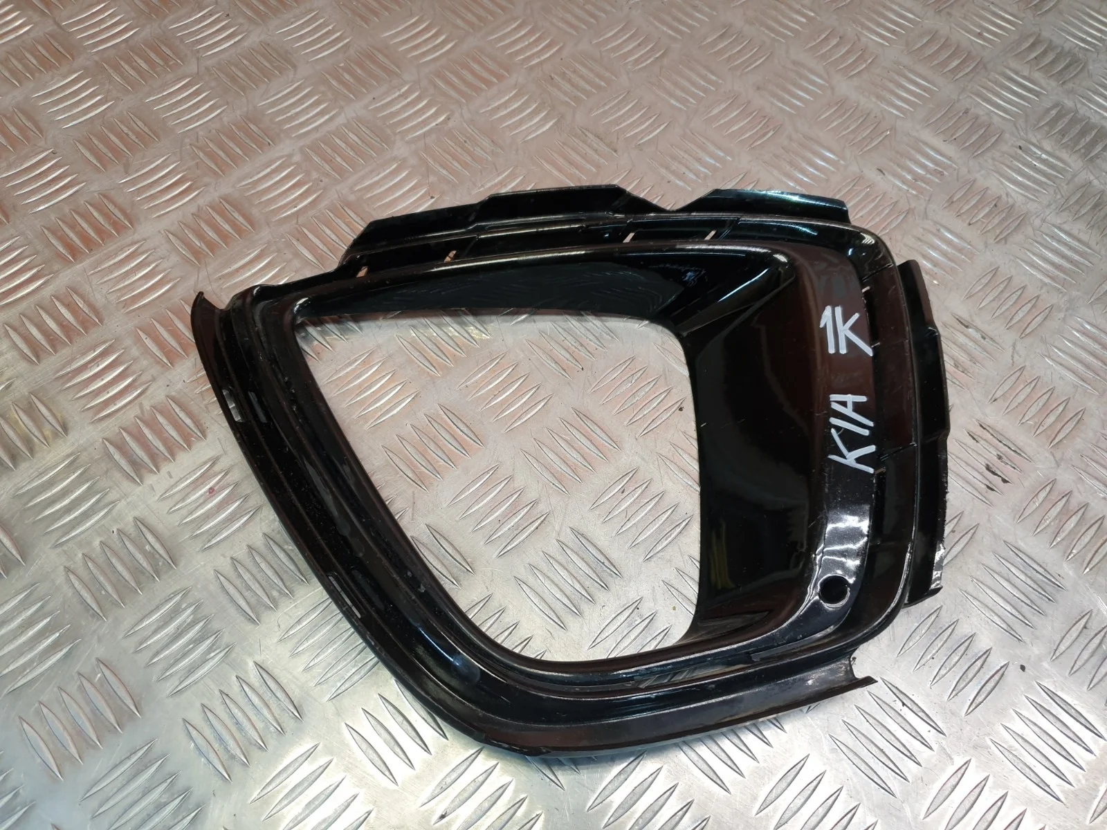 Окантовка птф Kia Sorento 2014-2017 3 Prime UM
