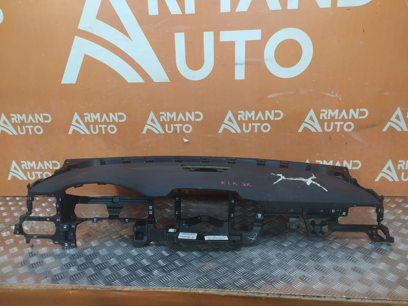 Торпедо Kia Sorento 2014-2020 3 Prime UM