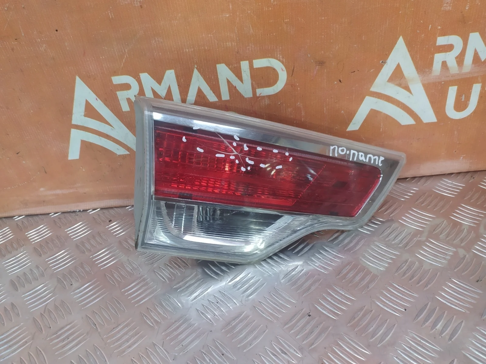 Фонарь внутренний Toyota Highlander 2013-2016 U50