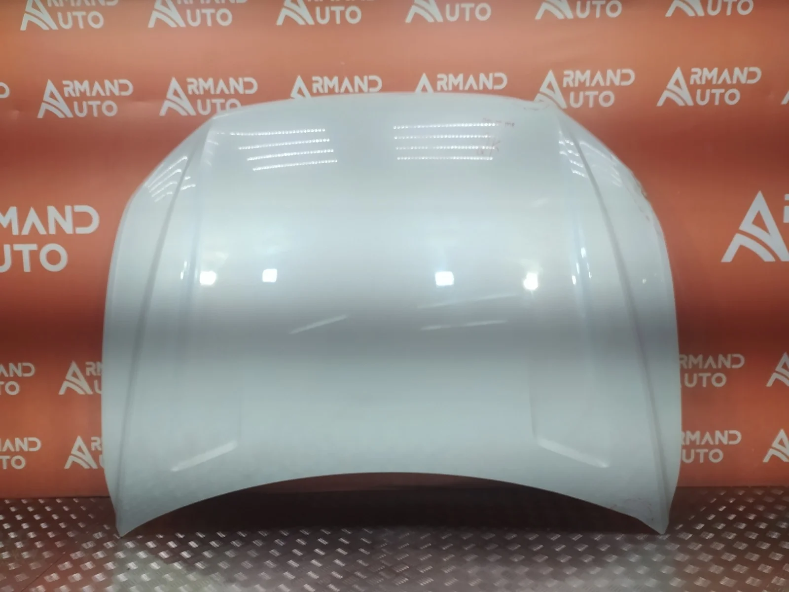 Капот Volkswagen Touareg 2018-нв 3