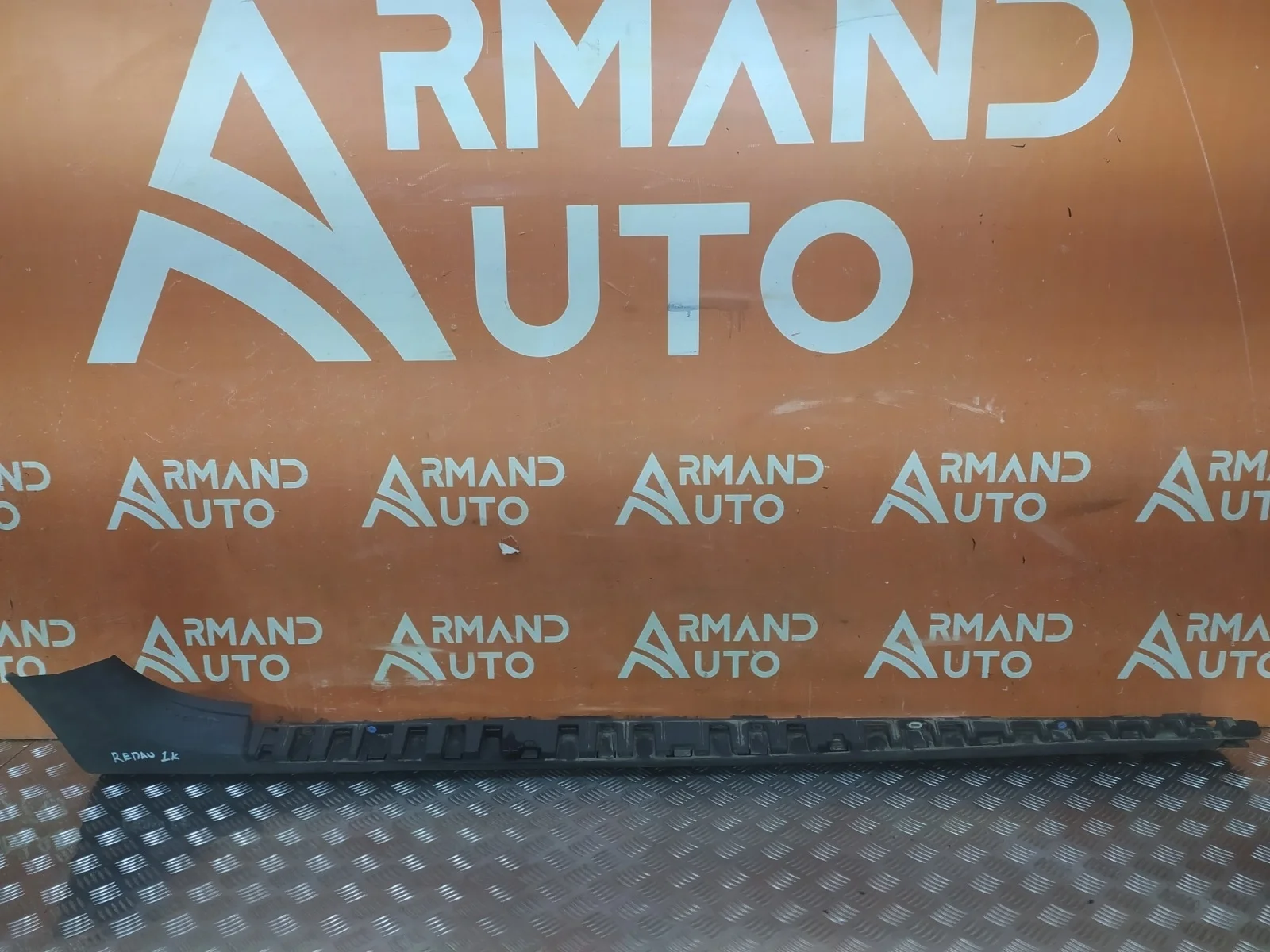 Накладка порога Renault Duster 2010-2021