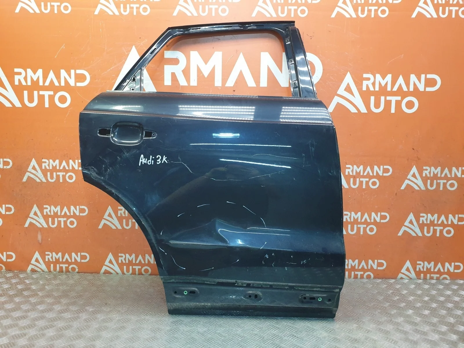 Дверь Audi Q3 2011-2018 8U