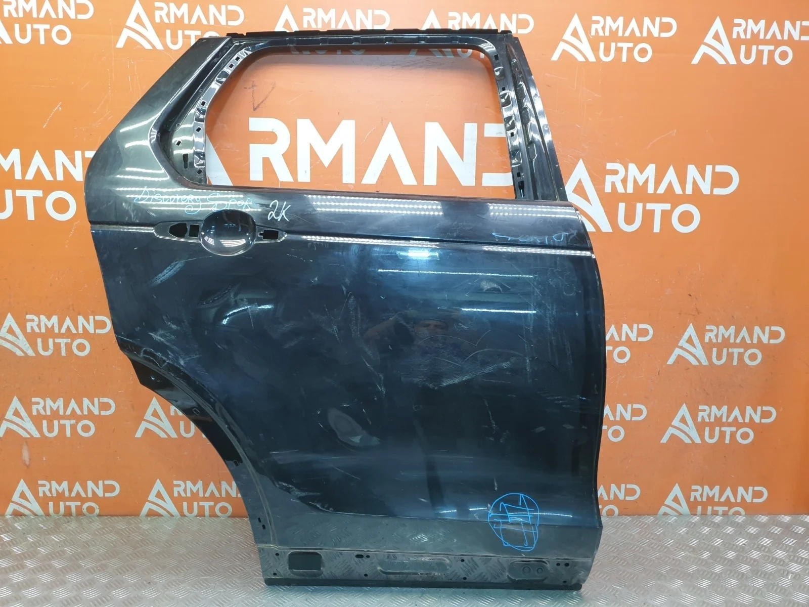 Дверь Land Rover Discovery Sport 2014-нв L550