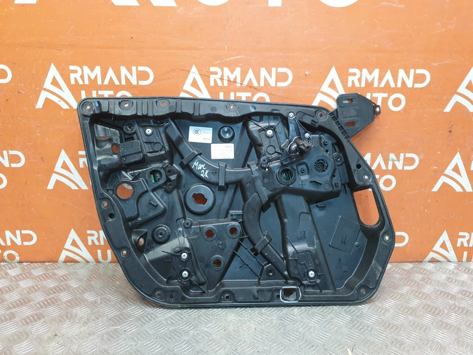 Стеклоподъемник Mercedes -Class 2016-нв W213, S213