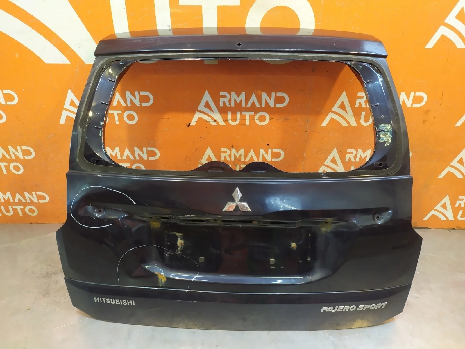 Дверь багажника Mitsubishi Pajero Sport 2015-2021 3