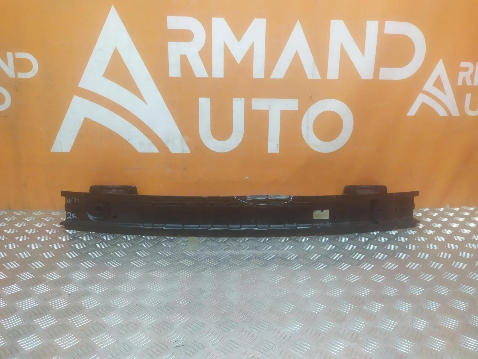 Усилитель бампера Mercedes CLA-Class 2013-2019 C117 X117