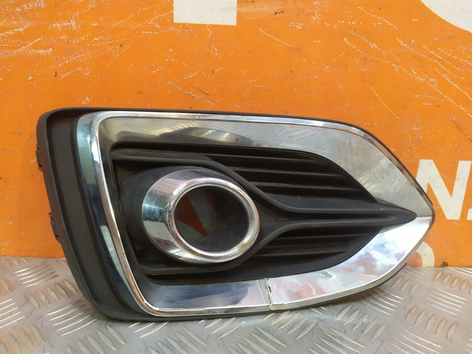 Окантовка птф Hyundai Solaris 2017-2020