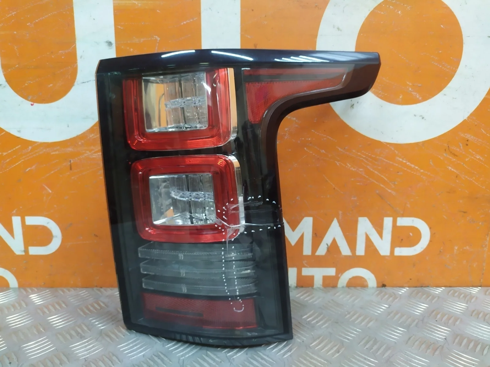 Фонарь Land Rover Range 2012-2017 4 L405