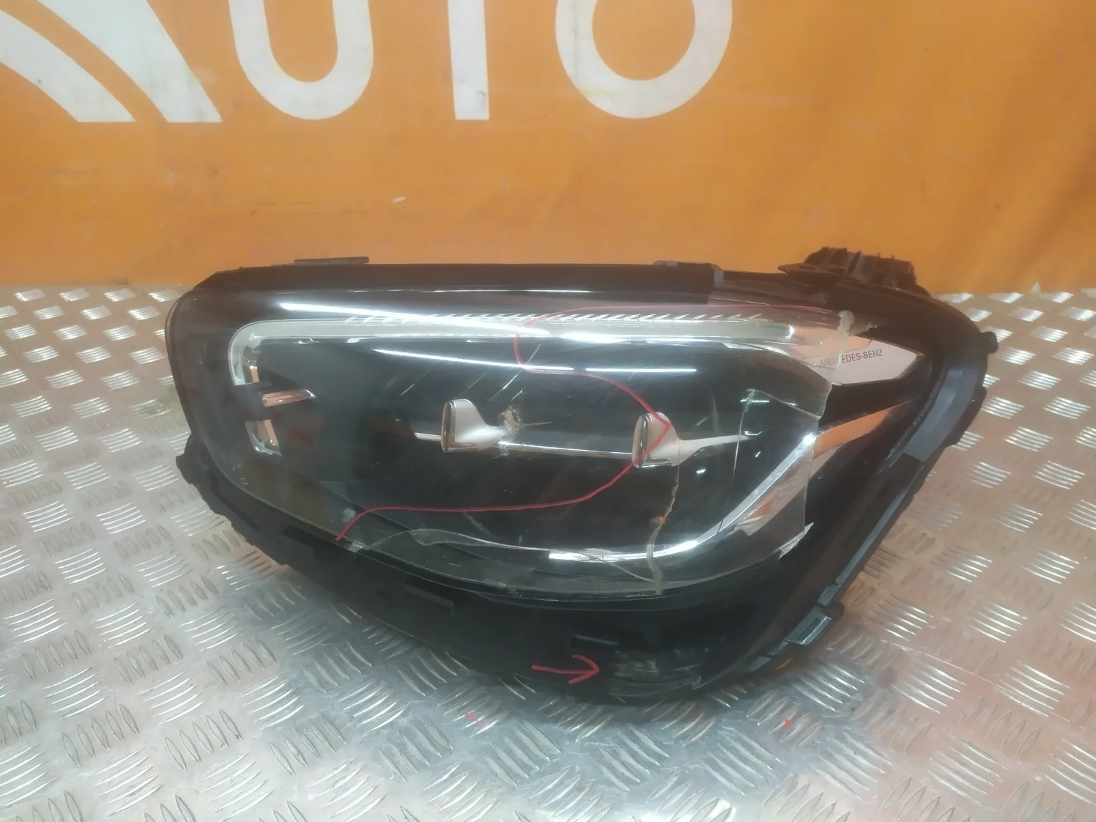 Фара Mercedes -Class 2020-нв W213, S213, C238