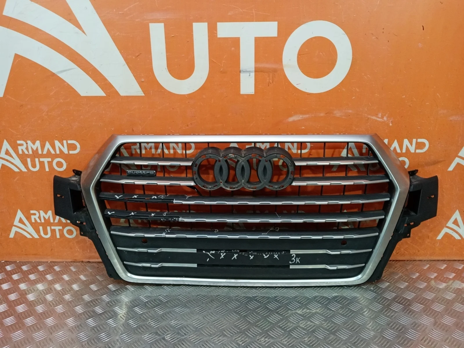 Решетка радиатора Audi Q7 2015-2020 4M