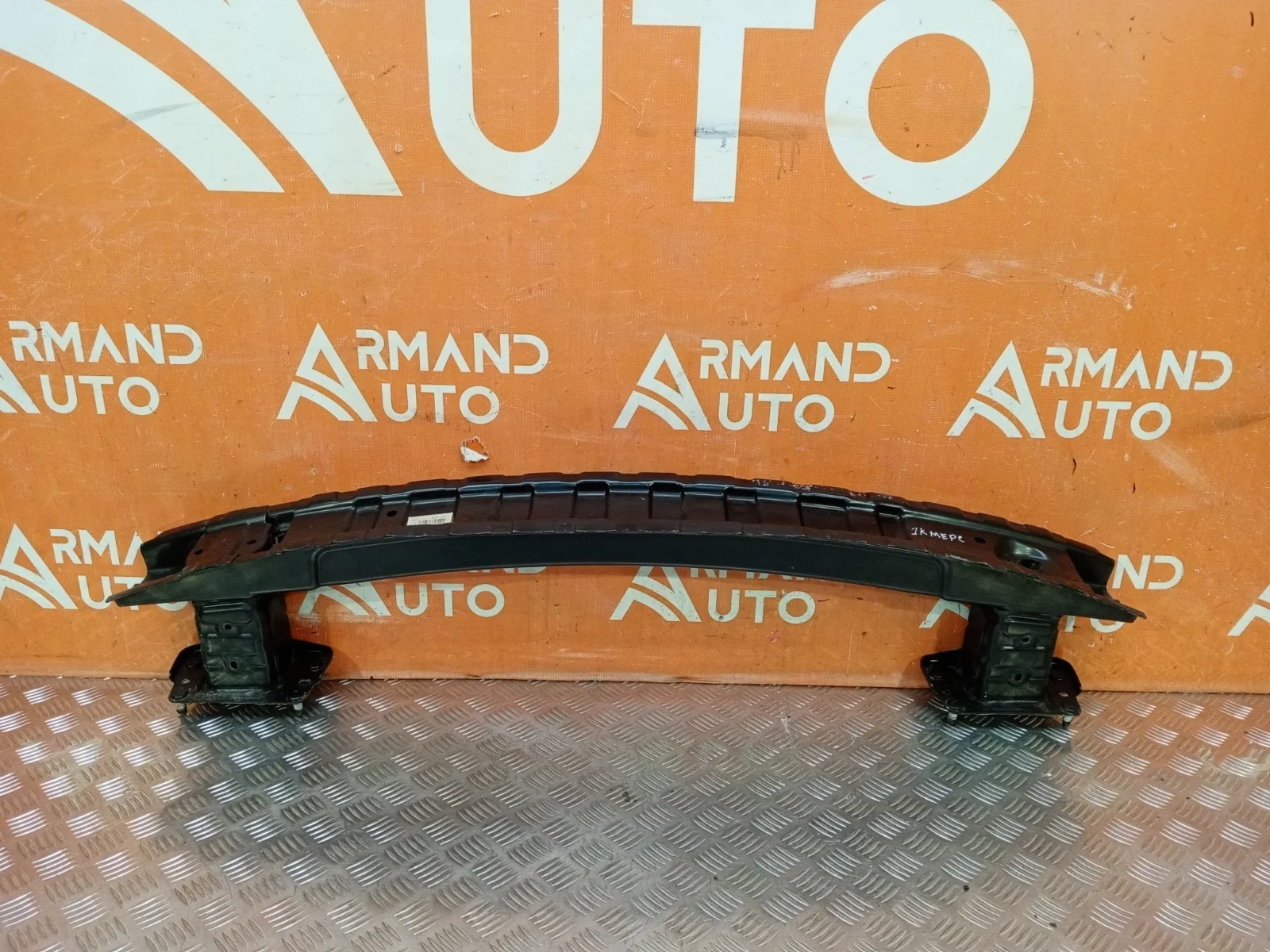 Усилитель бампера Mercedes CLA-Class 2013-2019 C117 X117