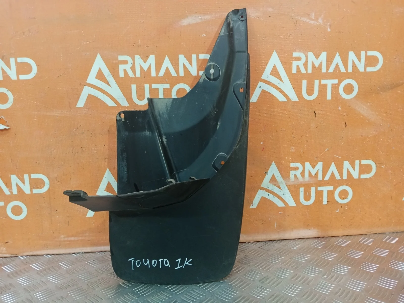 Брызговик Toyota Land Cruiser Prado 2009-нв 150