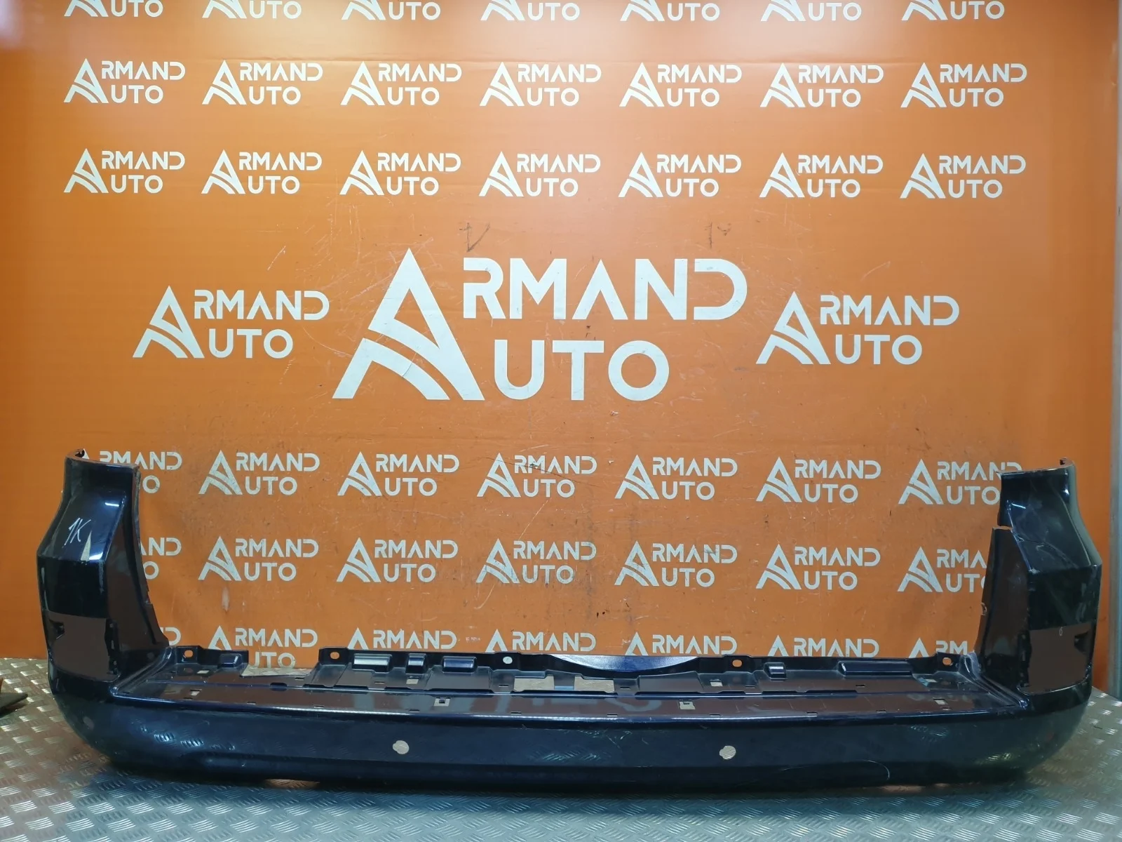 Бампер Toyota Land Cruiser 2015-2021 200