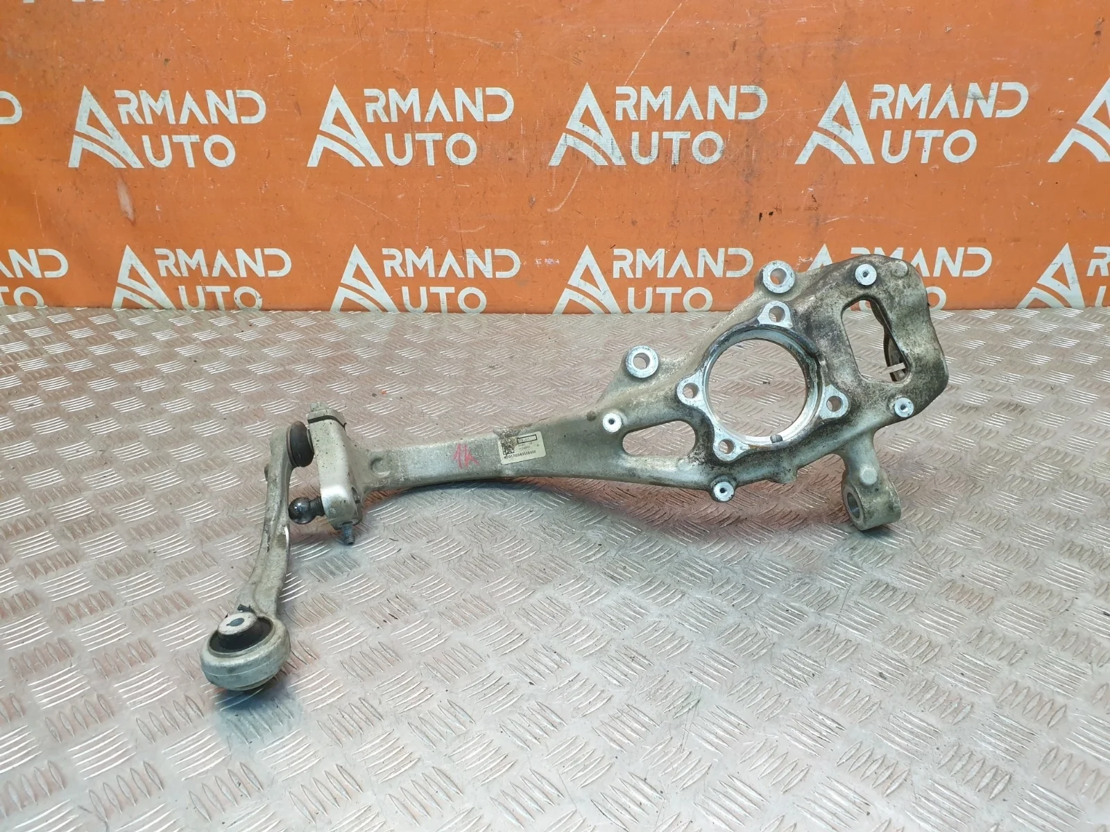 Кулак поворотный Audi Q5 2017-нв FY