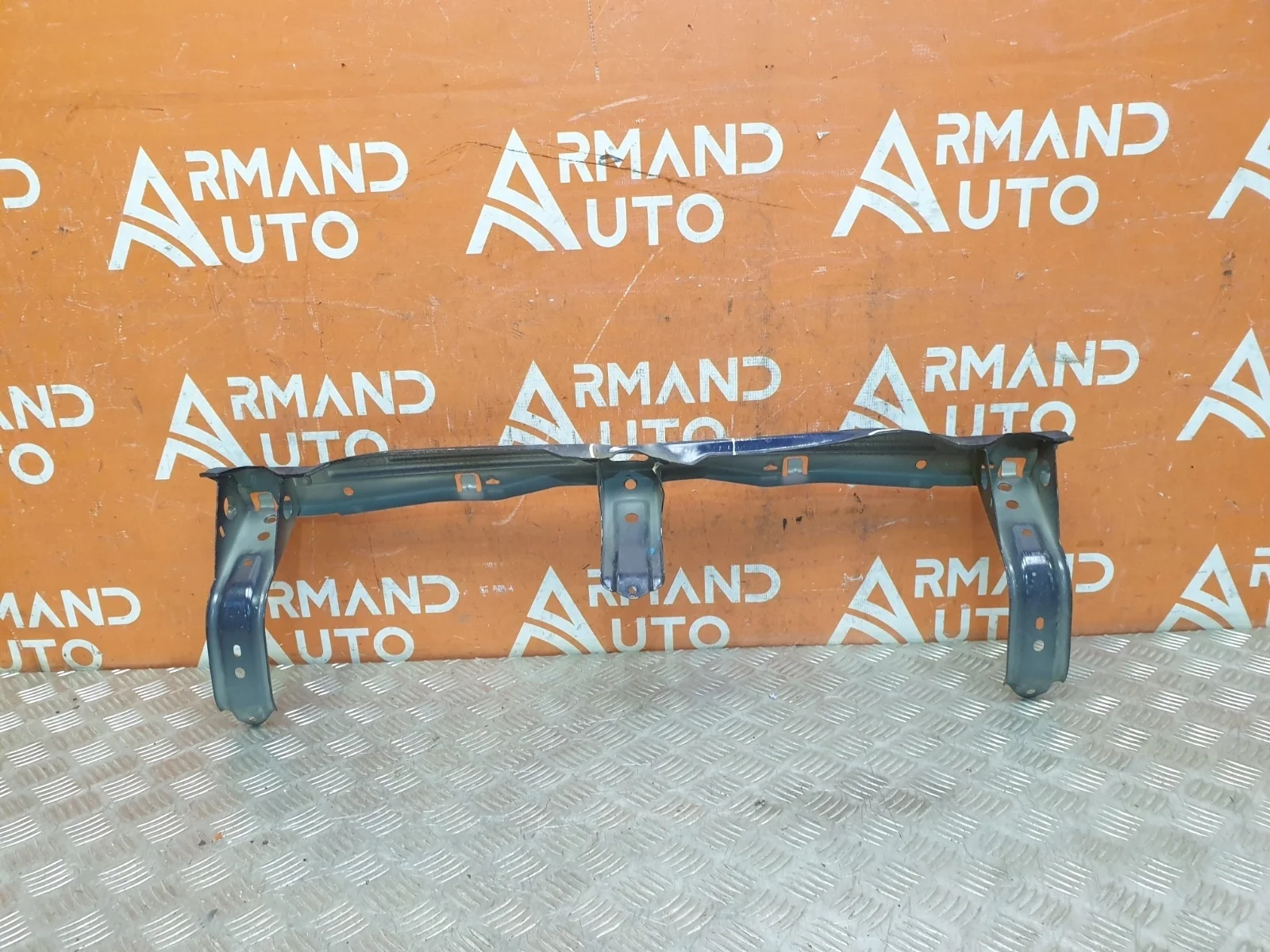 Усилитель бампера Mitsubishi Pajero Sport 2015-2021 3