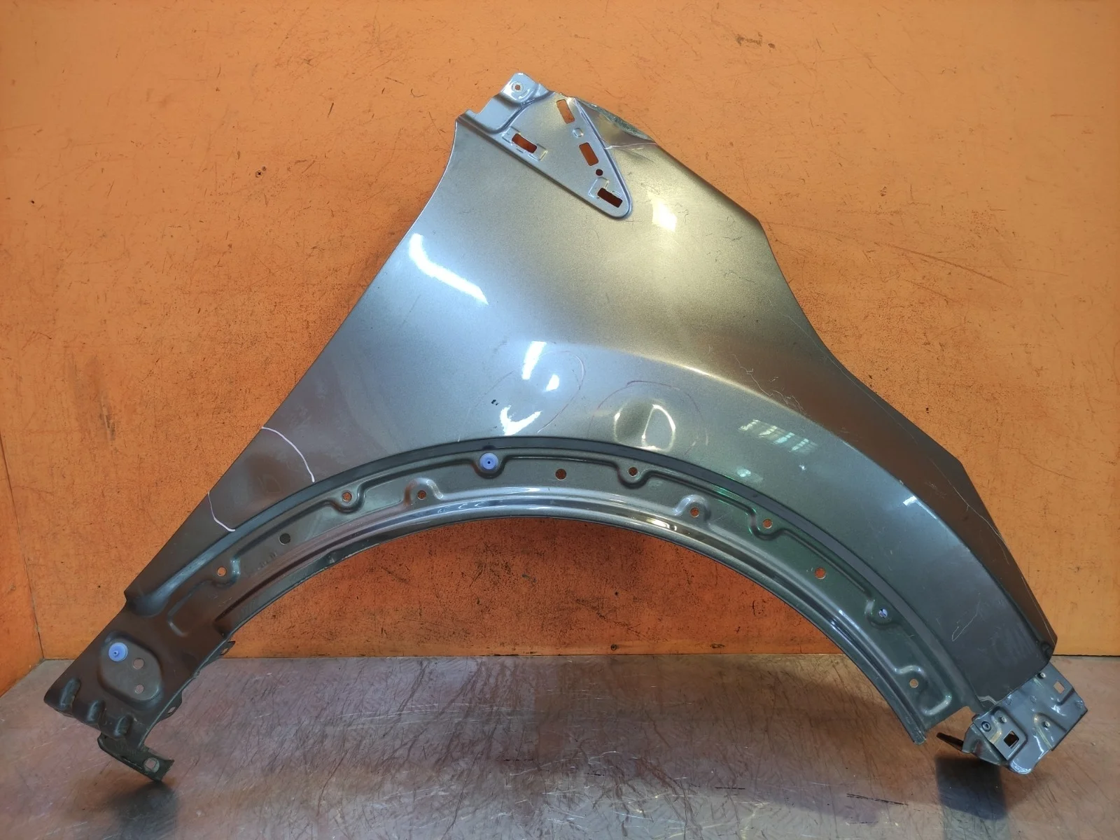 Крыло Renault Kaptur 2016-нв