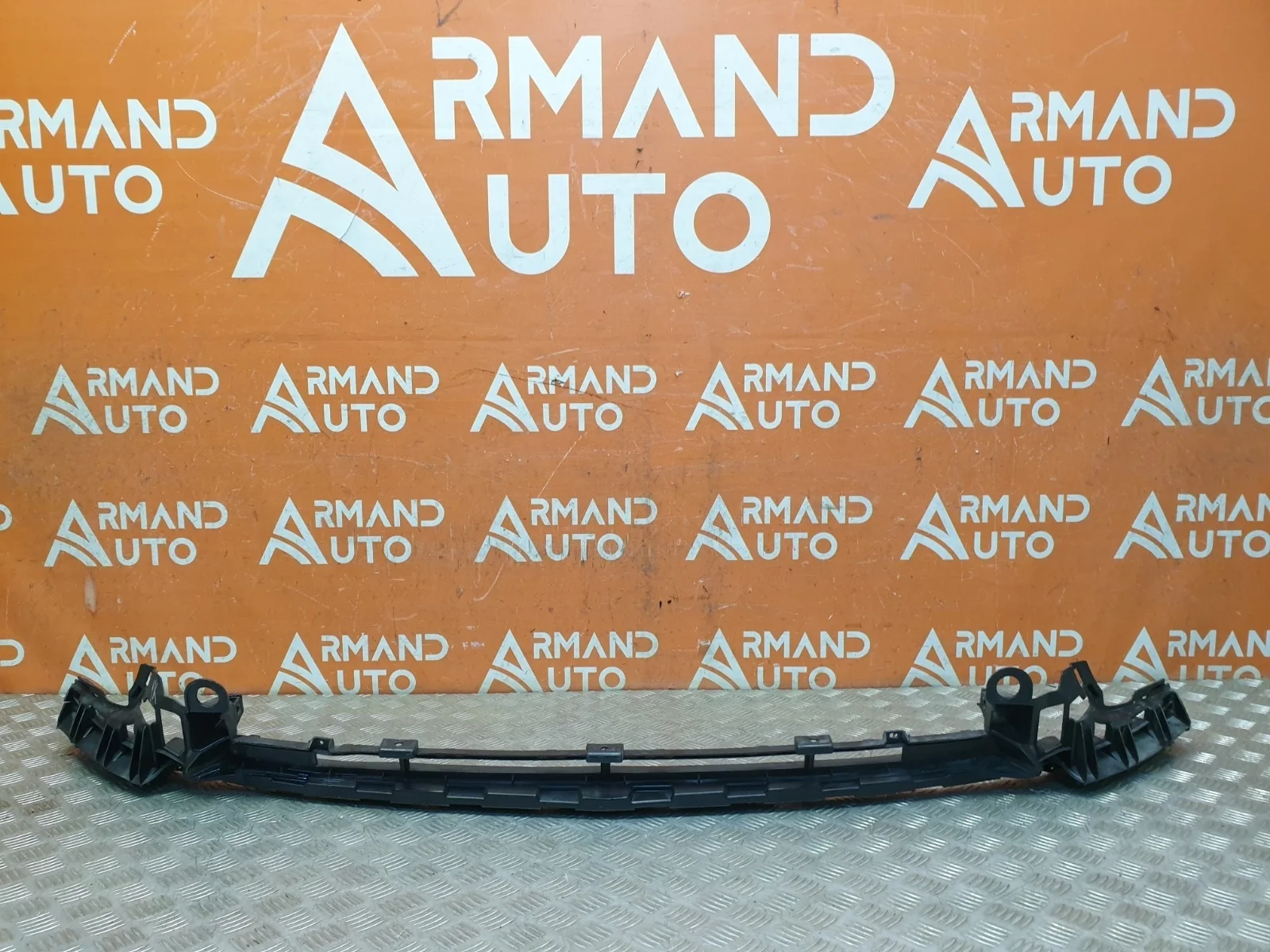 Кронштейн бампера Mercedes -Class 2016-нв W213, S213, C238