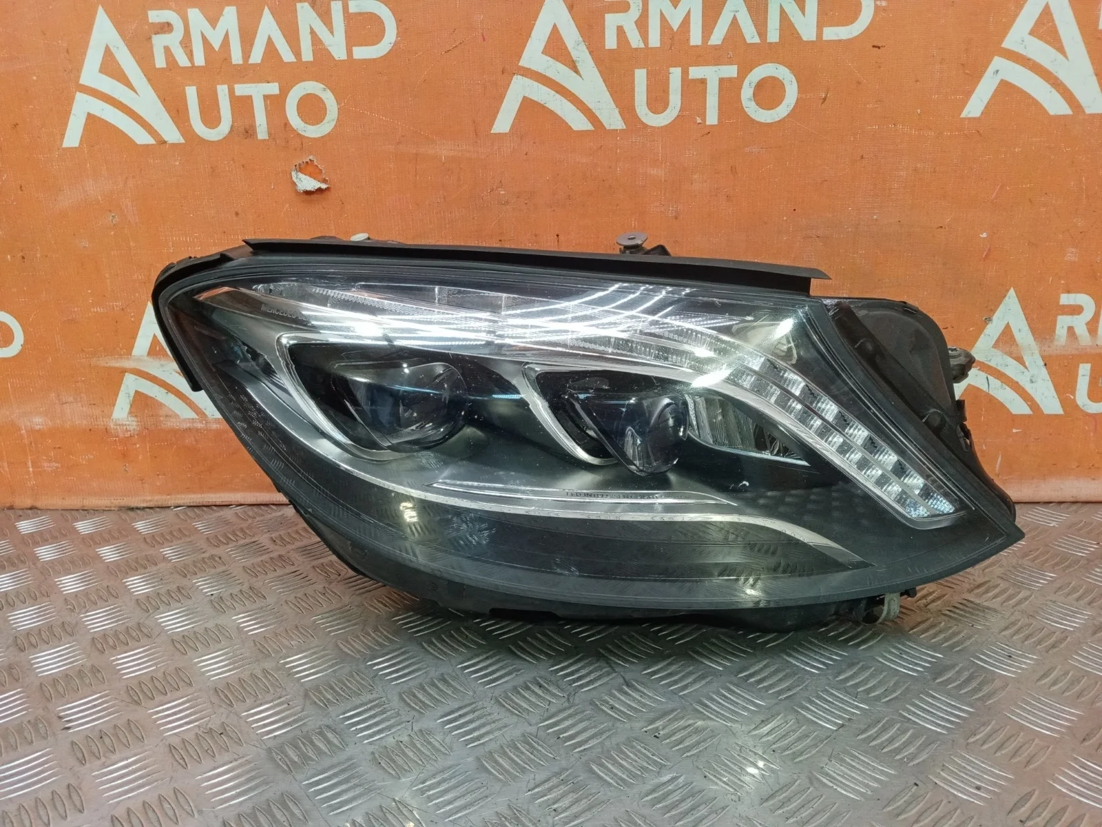 Фара Mercedes -Class 2013-2017 W222