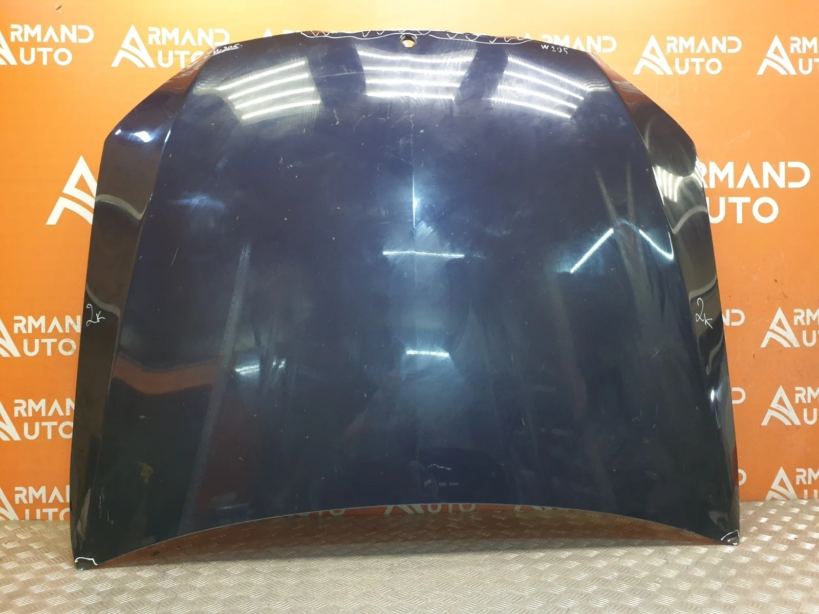 Капот Mercedes -Class 2014-2021 W205