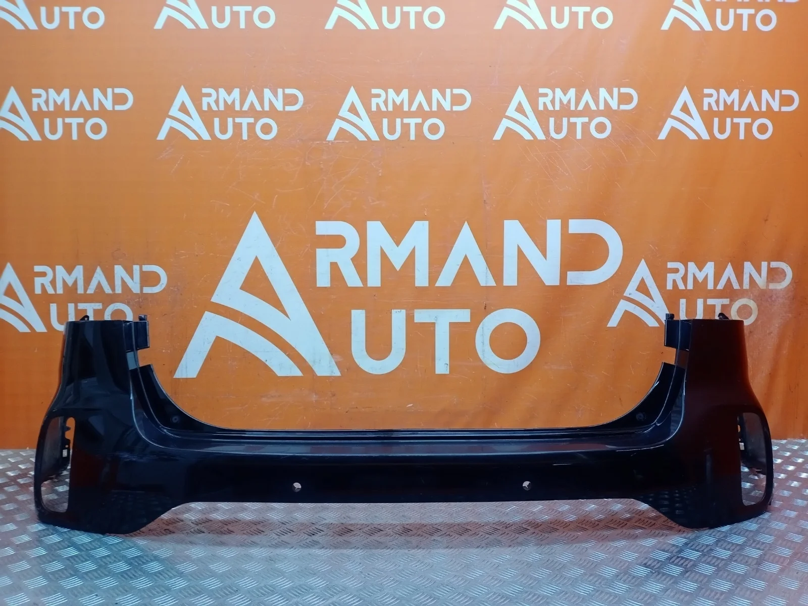 Бампер Kia Sorento 2012-2019 XM