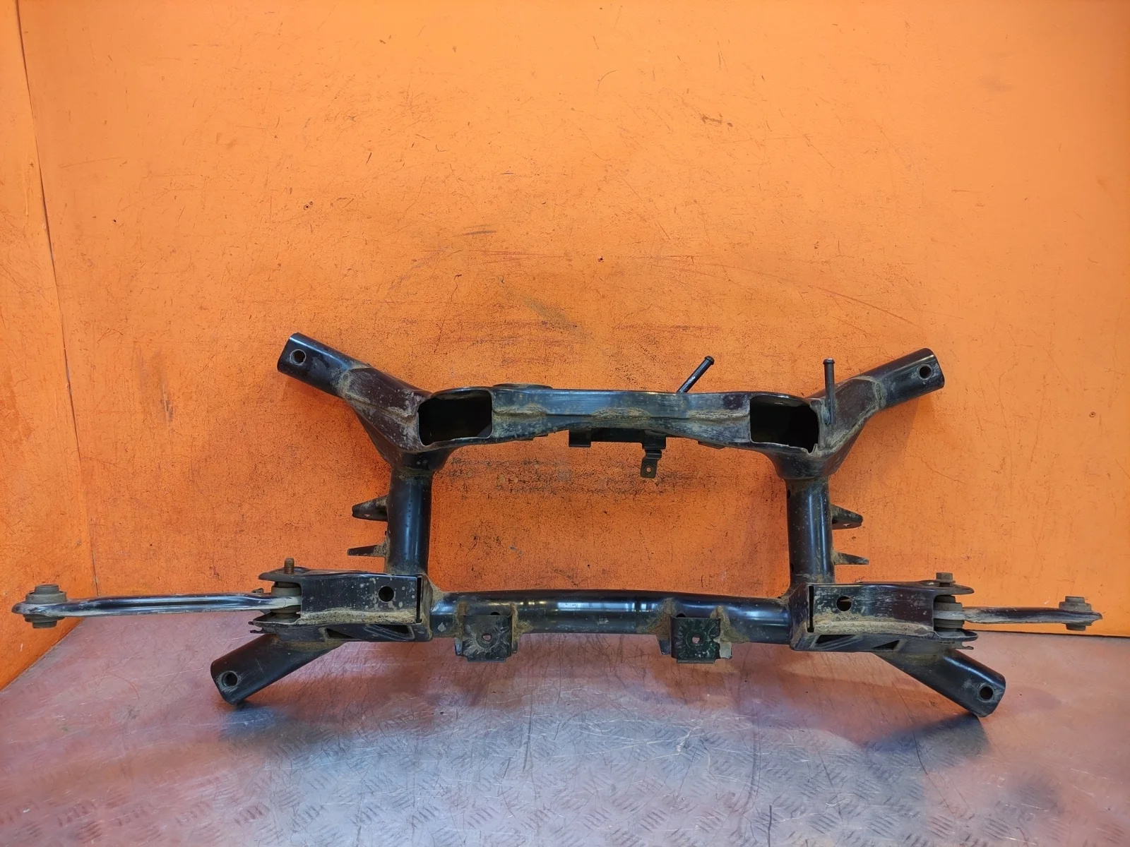 Подрамник Mitsubishi Outlander 2015-нв 3