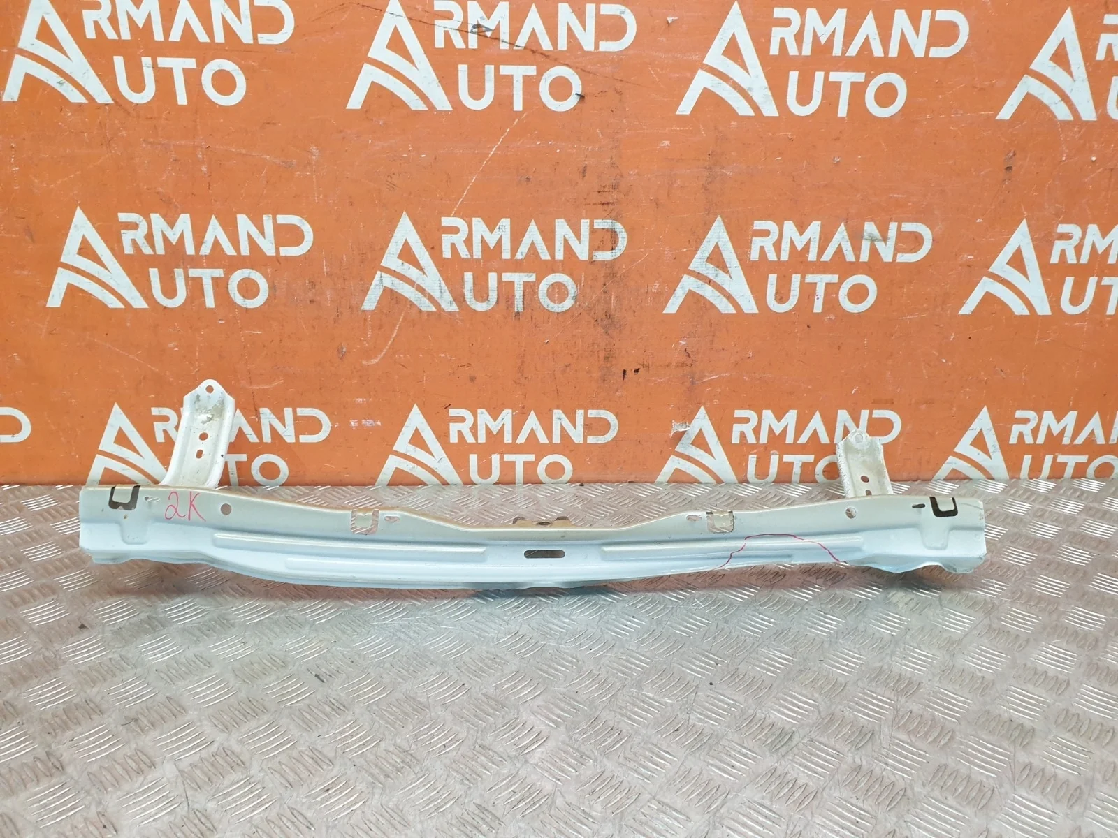 Усилитель бампера Mitsubishi Pajero Sport 2015-2021 3