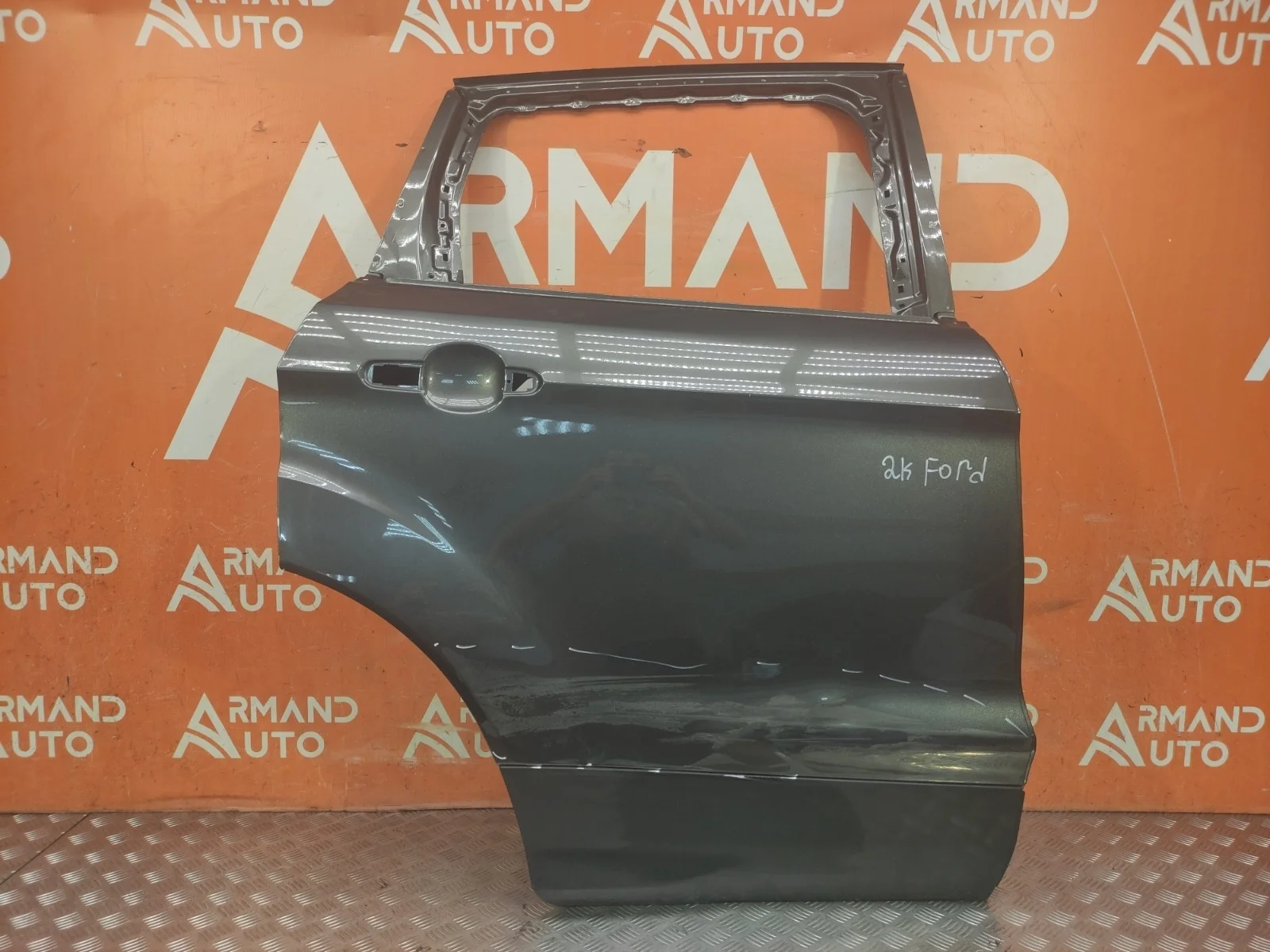 Дверь FORD Kuga 2012-2019 CBS