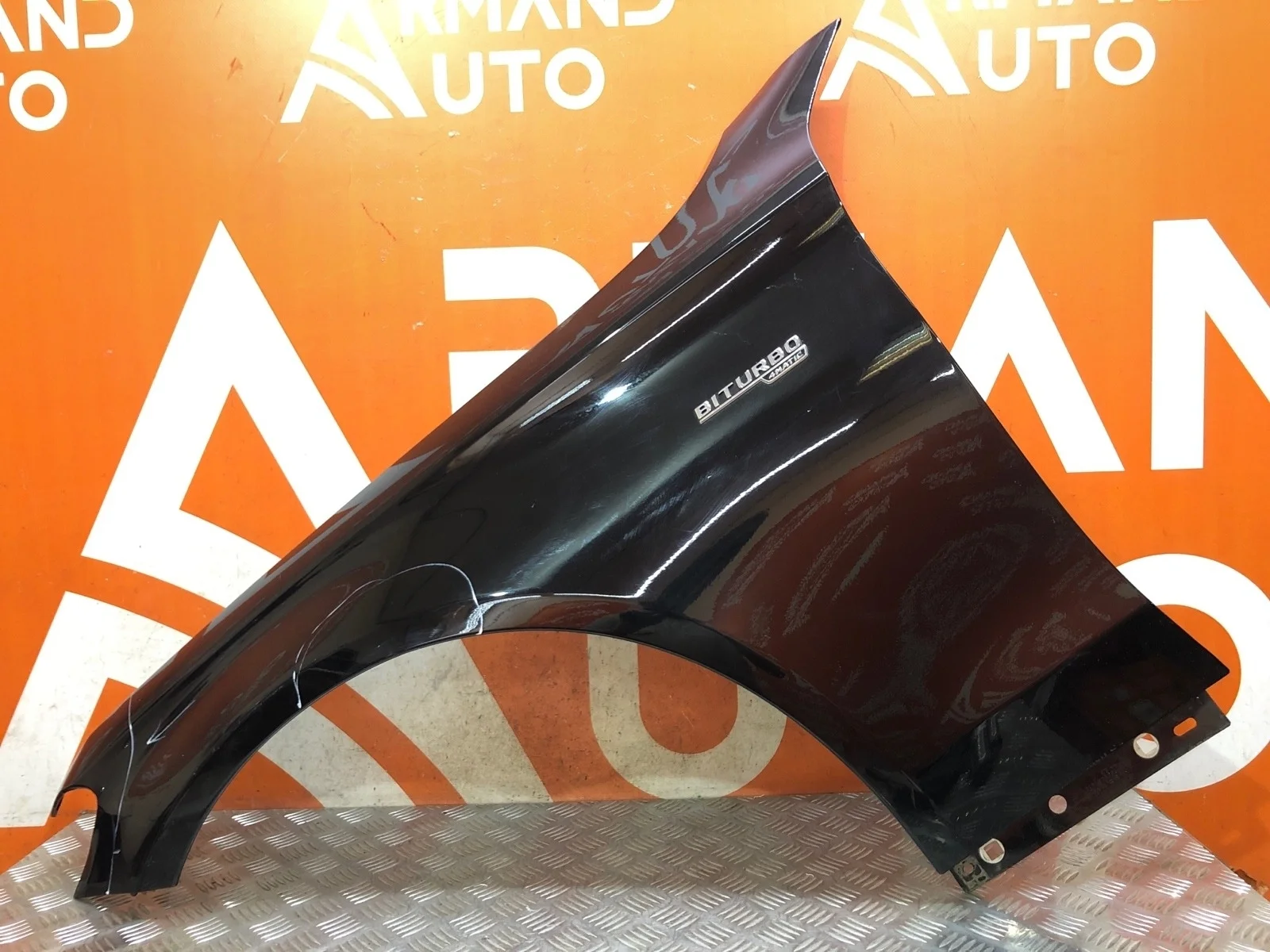 Крыло Mercedes -Class 2014-2021 W205