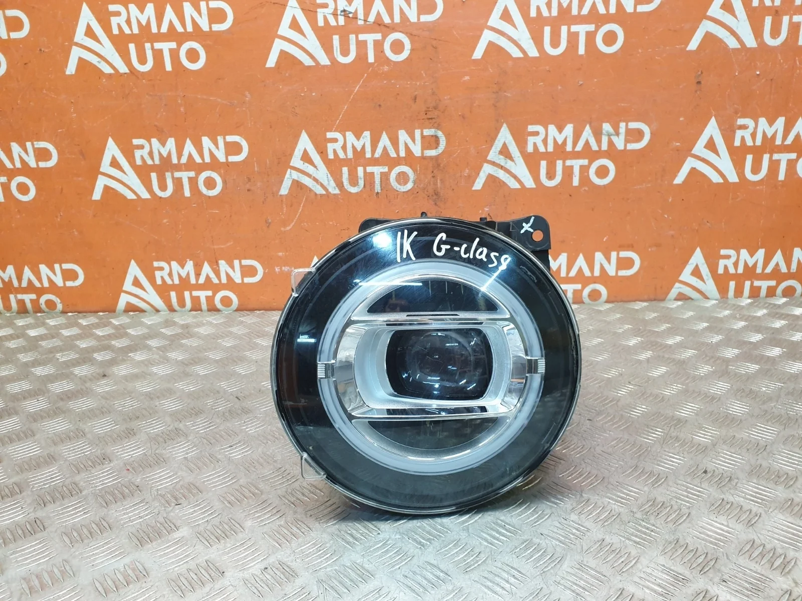 Фара Mercedes G-Class 2018-нв W463