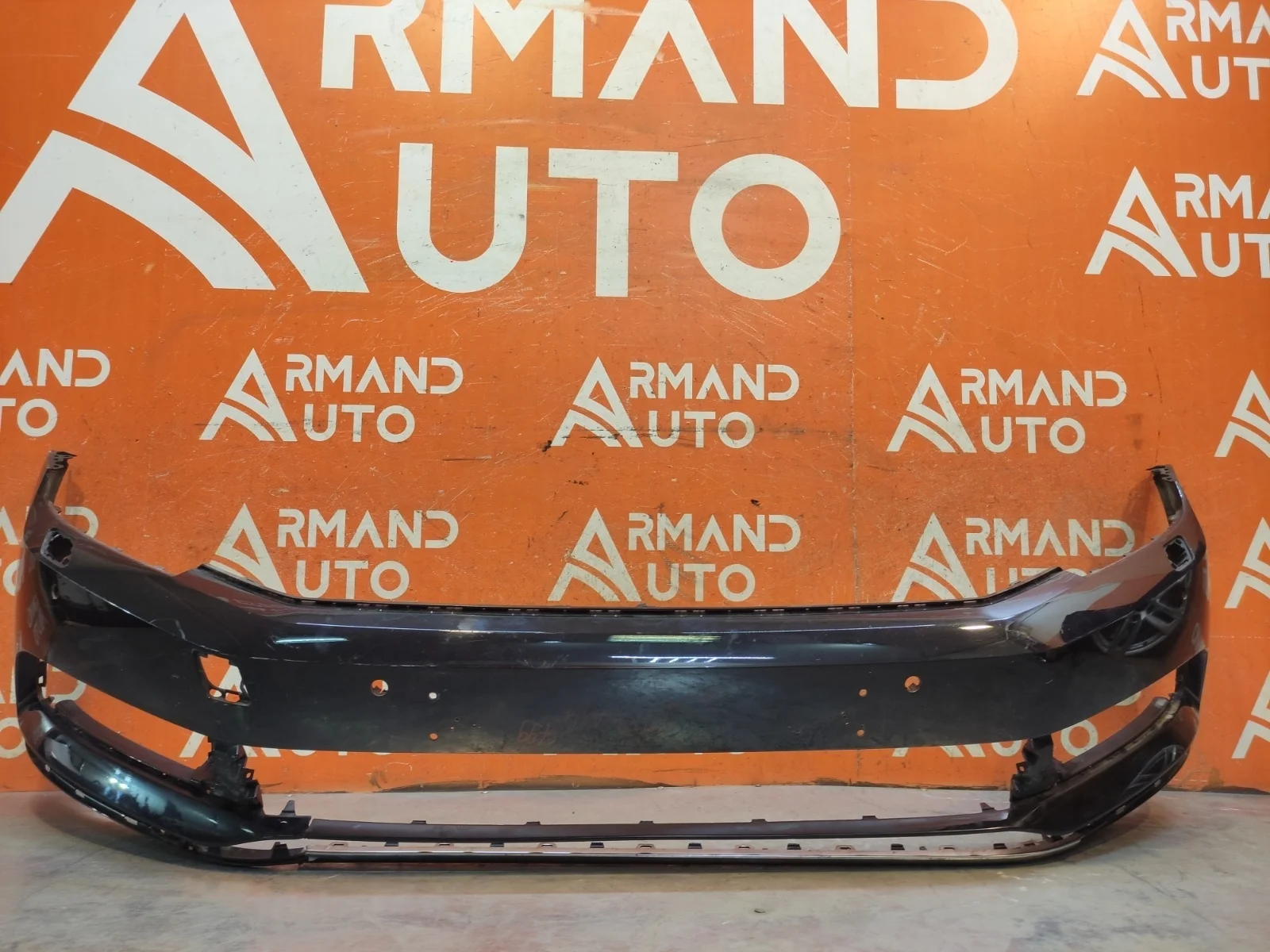 Бампер Volkswagen Passat 2014-2020 B8