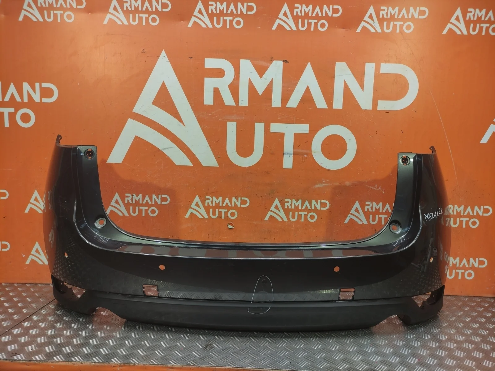 Бампер Mazda CX-5 2017-2021