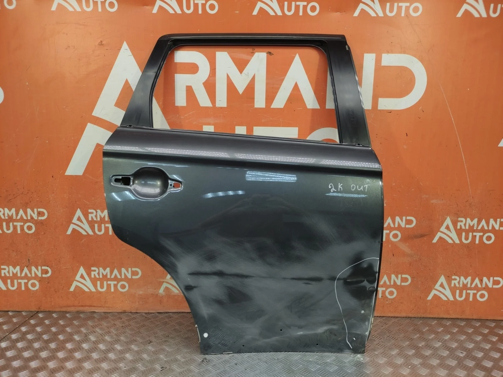 Дверь Mitsubishi Outlander 2015-нв 3