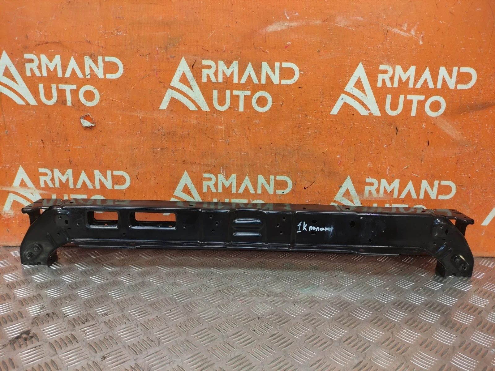 Панель передняя (суппорт радиатора) верхняя Hyundai Tucson 2015-2021 3