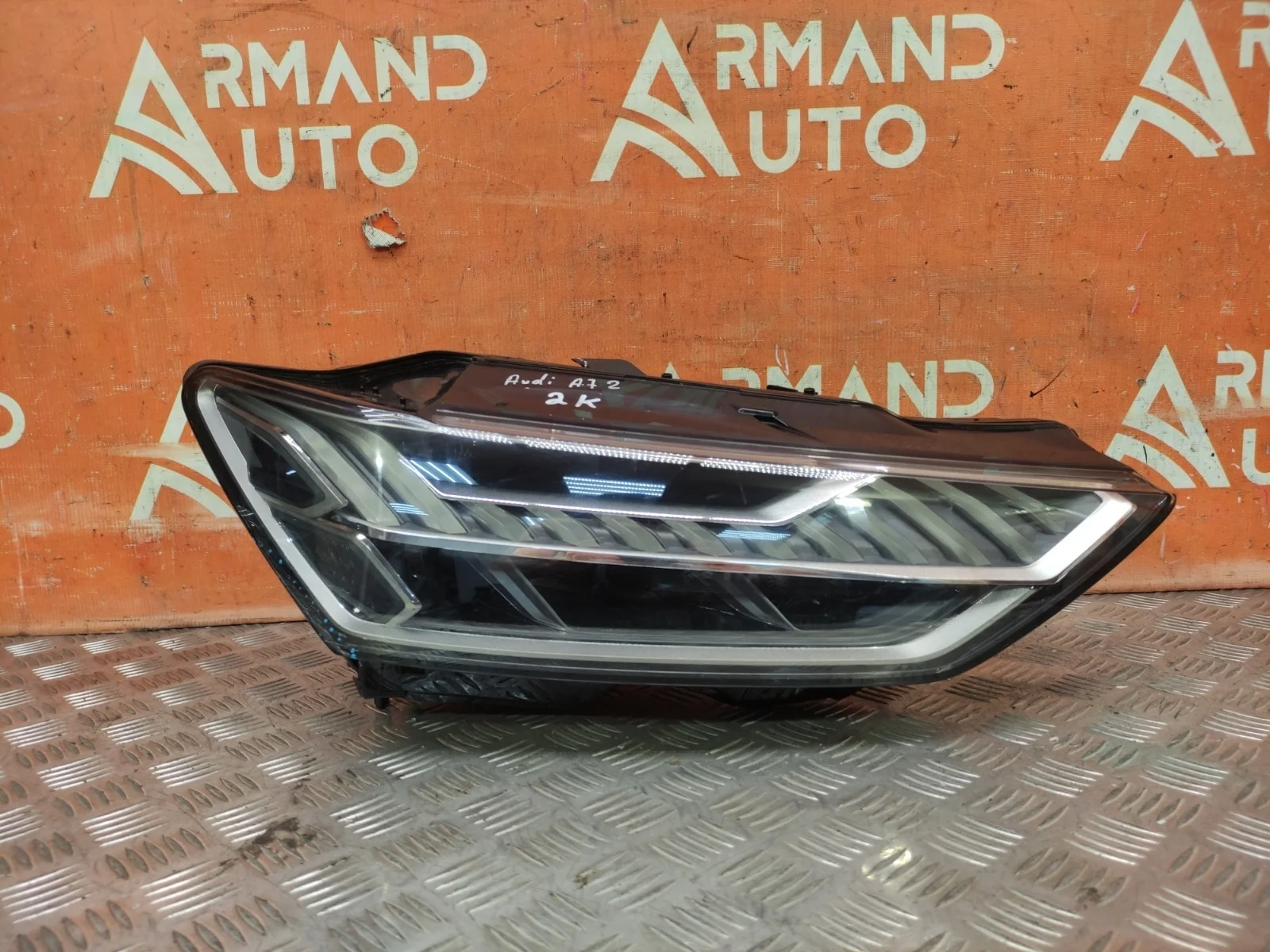 Фара Audi A7 2018-нв 4K8